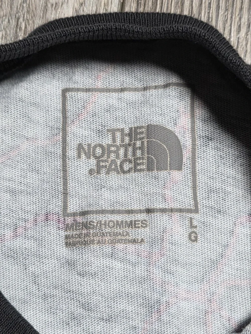 The North Face Men's AOP Trail-inspired 'Trail Glow' Graphic Tee Shirt Sz Lg